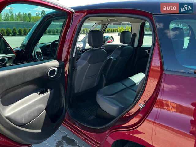 Красный Фиат 500L, объемом двигателя 1.4 л и пробегом 150 тыс. км за 8500 $, фото 4 на Automoto.ua