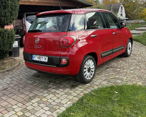 Красный Фиат 500L, объемом двигателя 0.88 л и пробегом 95 тыс. км за 9499 $, фото 1 на Automoto.ua