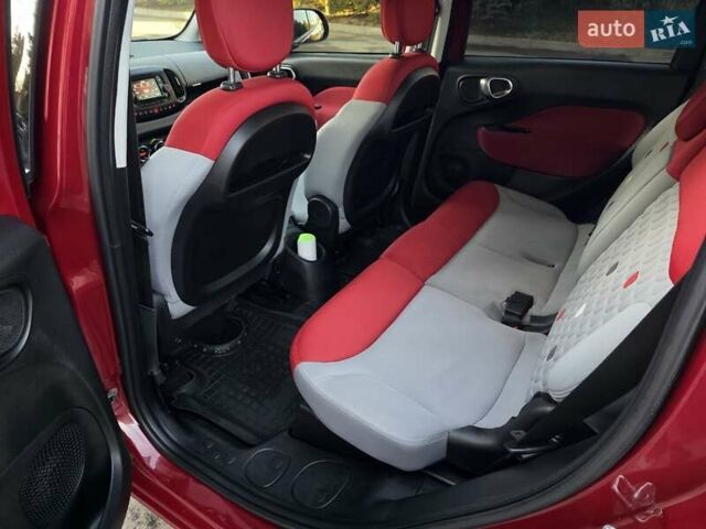 Красный Фиат 500L, объемом двигателя 1.3 л и пробегом 83 тыс. км за 8499 $, фото 20 на Automoto.ua
