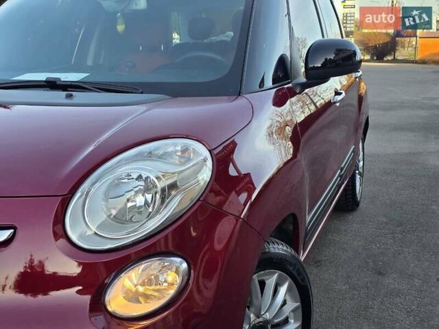 Красный Фиат 500L, объемом двигателя 1.3 л и пробегом 83 тыс. км за 8499 $, фото 17 на Automoto.ua