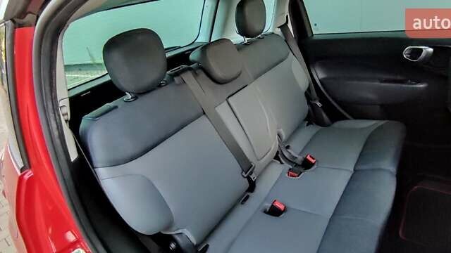 Червоний Фіат 500L, об'ємом двигуна 1.37 л та пробігом 208 тис. км за 7800 $, фото 16 на Automoto.ua