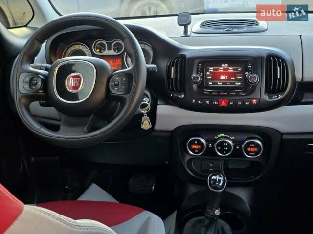 Красный Фиат 500L, объемом двигателя 1.3 л и пробегом 83 тыс. км за 8499 $, фото 31 на Automoto.ua