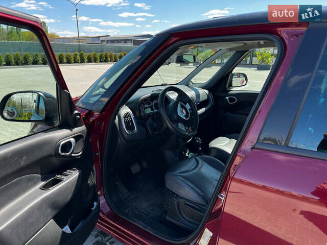 Красный Фиат 500L, объемом двигателя 1.4 л и пробегом 150 тыс. км за 8500 $, фото 3 на Automoto.ua