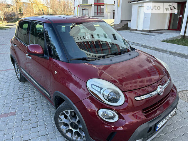 Красный Фиат 500L, объемом двигателя 1.4 л и пробегом 88 тыс. км за 11400 $, фото 2 на Automoto.ua