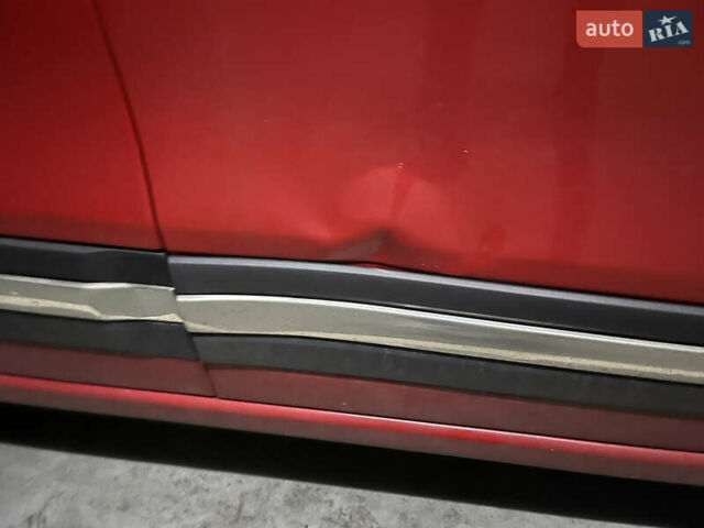 Красный Фиат 500L, объемом двигателя 1.25 л и пробегом 81 тыс. км за 9700 $, фото 2 на Automoto.ua