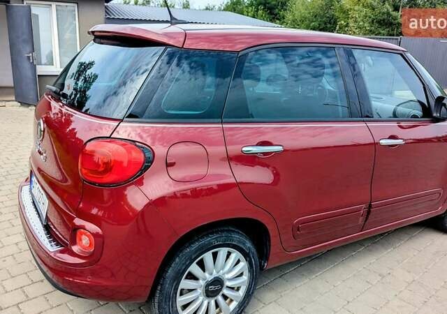 Красный Фиат 500L, объемом двигателя 1.4 л и пробегом 174 тыс. км за 8500 $, фото 11 на Automoto.ua