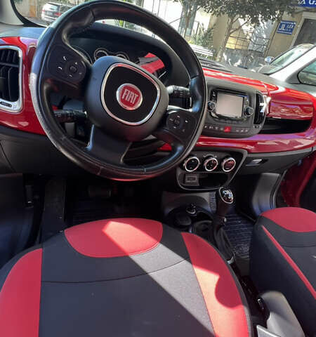 Красный Фиат 500L, объемом двигателя 1.25 л и пробегом 84 тыс. км за 12000 $, фото 15 на Automoto.ua