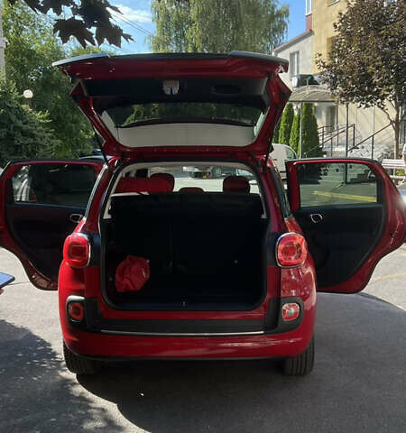 Красный Фиат 500L, объемом двигателя 1.25 л и пробегом 84 тыс. км за 12000 $, фото 18 на Automoto.ua