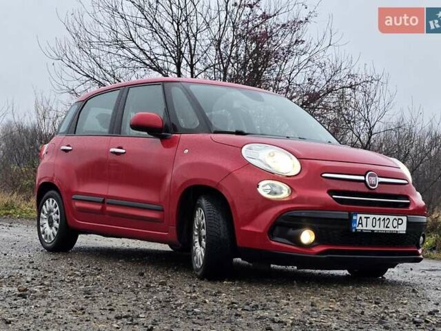Красный Фиат 500L, объемом двигателя 1.4 л и пробегом 108 тыс. км за 11200 $, фото 2 на Automoto.ua