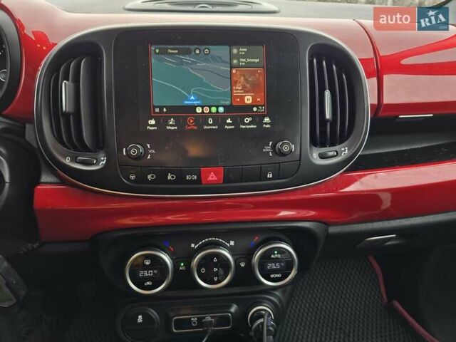 Красный Фиат 500L, объемом двигателя 1.4 л и пробегом 108 тыс. км за 11200 $, фото 14 на Automoto.ua