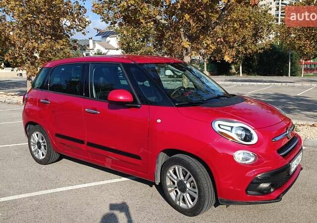 Красный Фиат 500L, объемом двигателя 1.37 л и пробегом 53 тыс. км за 14000 $, фото 6 на Automoto.ua