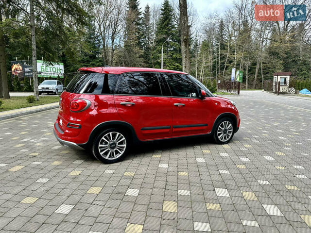 Красный Фиат 500L, объемом двигателя 1.4 л и пробегом 126 тыс. км за 11800 $, фото 5 на Automoto.ua