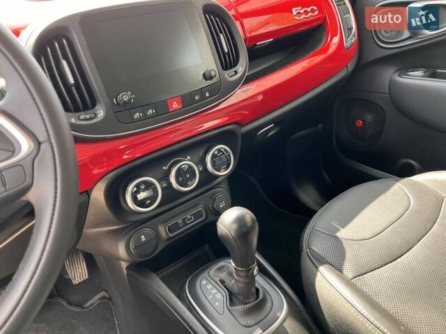 Красный Фиат 500L, объемом двигателя 1.4 л и пробегом 23 тыс. км за 12000 $, фото 11 на Automoto.ua