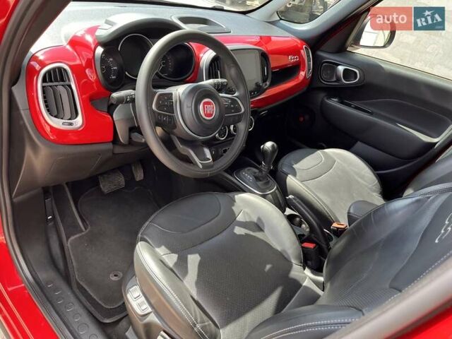 Красный Фиат 500L, объемом двигателя 1.4 л и пробегом 23 тыс. км за 12000 $, фото 10 на Automoto.ua