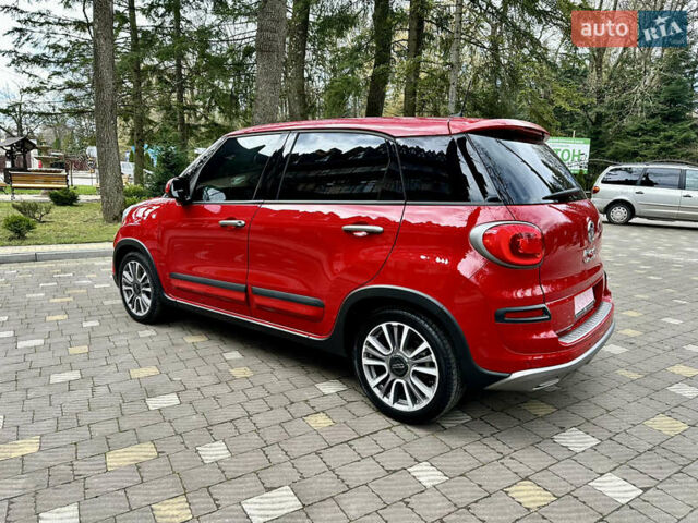 Красный Фиат 500L, объемом двигателя 1.4 л и пробегом 126 тыс. км за 11900 $, фото 12 на Automoto.ua