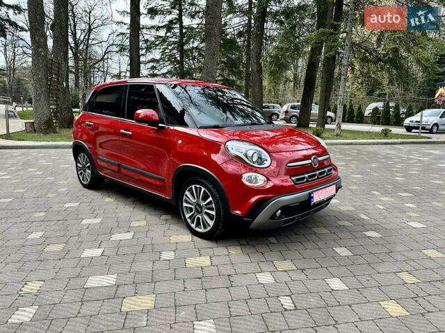 Красный Фиат 500L, объемом двигателя 1.4 л и пробегом 126 тыс. км за 11900 $, фото 1 на Automoto.ua