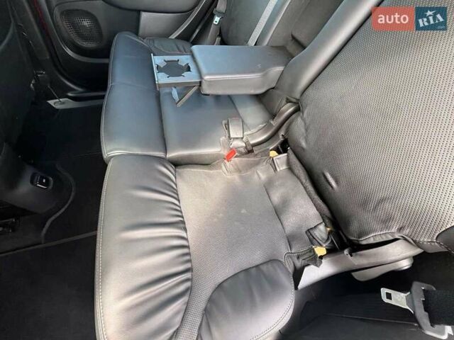 Красный Фиат 500L, объемом двигателя 1.4 л и пробегом 23 тыс. км за 12000 $, фото 16 на Automoto.ua