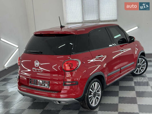 Красный Фиат 500L, объемом двигателя 1.4 л и пробегом 127 тыс. км за 13399 $, фото 12 на Automoto.ua