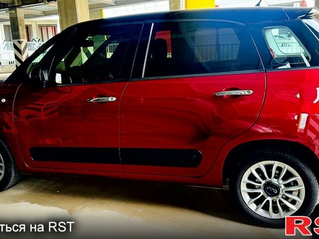 Фиат 500L 2013 в Киеве на Automoto.ua Красный Фиат 500L, объемом двигателя 1.3 л и пробегом 83 тыс. км за 9300 $, фото 12 на Automoto.ua