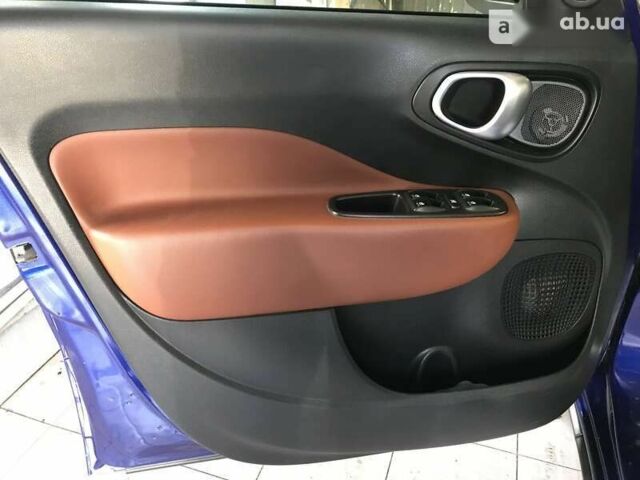 Фіат 500L, об'ємом двигуна 1.4 л та пробігом 153 тис. км за 8998 $, фото 15 на Automoto.ua