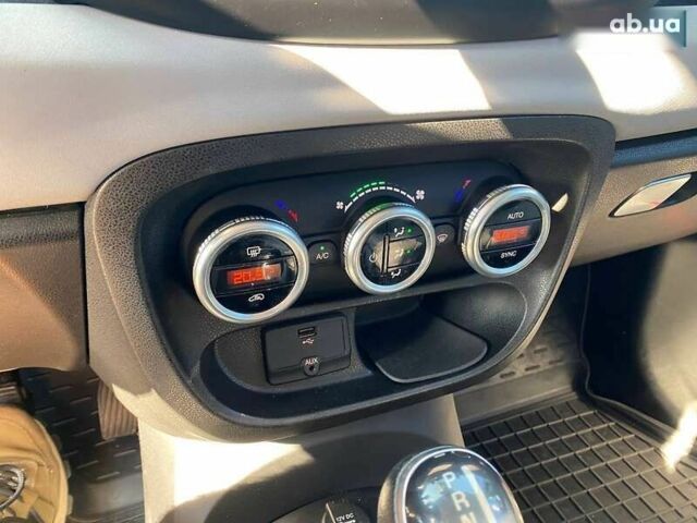 Фиат 500L, объемом двигателя 1.4 л и пробегом 139 тыс. км за 7900 $, фото 15 на Automoto.ua