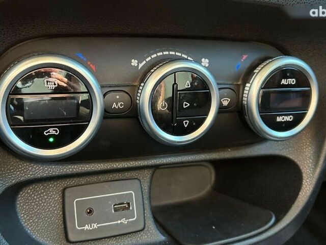 Фиат 500L, объемом двигателя 1.3 л и пробегом 85 тыс. км за 14650 $, фото 16 на Automoto.ua