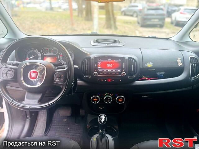 Фиат 500L, объемом двигателя 1.6 л и пробегом 181 тыс. км за 8500 $, фото 1 на Automoto.ua