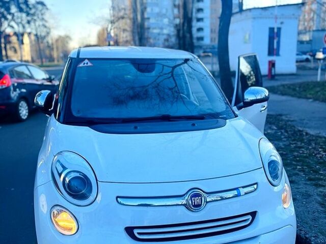 Фиат 500L, объемом двигателя 1.6 л и пробегом 181 тыс. км за 8500 $, фото 3 на Automoto.ua
