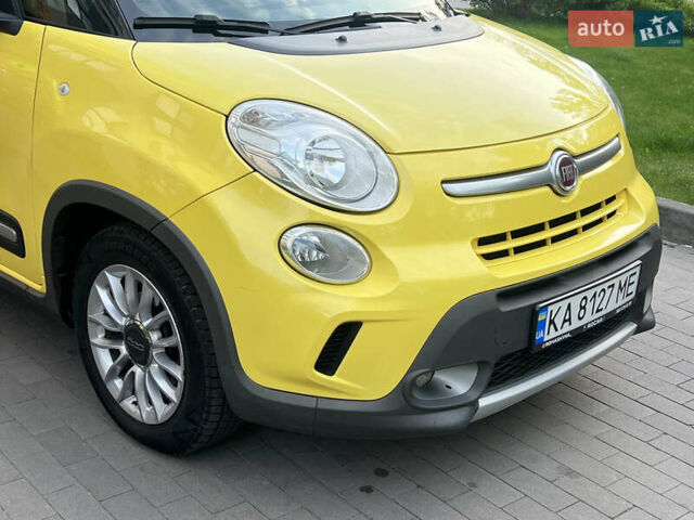 Жовтий Фіат 500L, об'ємом двигуна 1.25 л та пробігом 117 тис. км за 6300 $, фото 2 на Automoto.ua