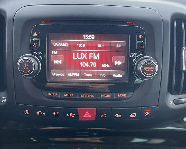 Желтый Фиат 500L, объемом двигателя 1.25 л и пробегом 156 тыс. км за 9850 $, фото 20 на Automoto.ua