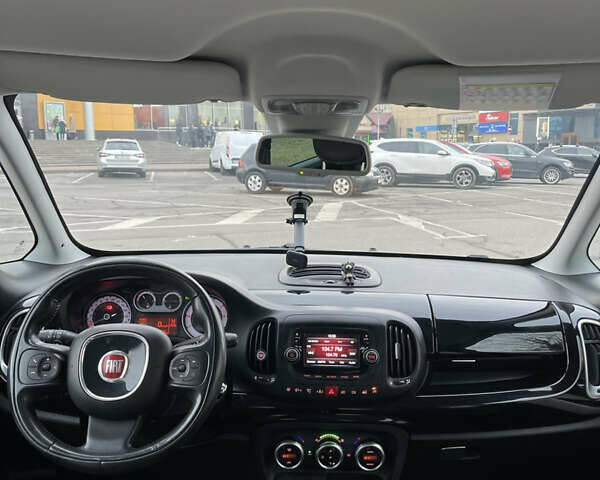 Жовтий Фіат 500L, об'ємом двигуна 1.2 л та пробігом 151 тис. км за 9500 $, фото 18 на Automoto.ua