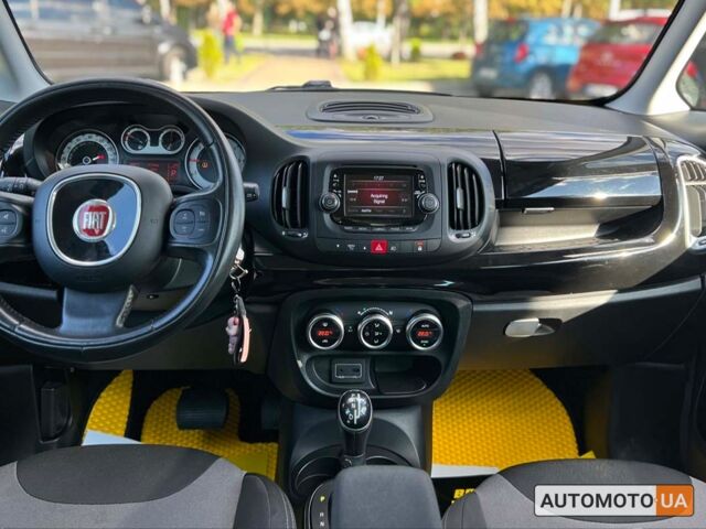 Жовтий Фіат 500L, об'ємом двигуна 1.4 л та пробігом 71 тис. км за 12800 $, фото 13 на Automoto.ua