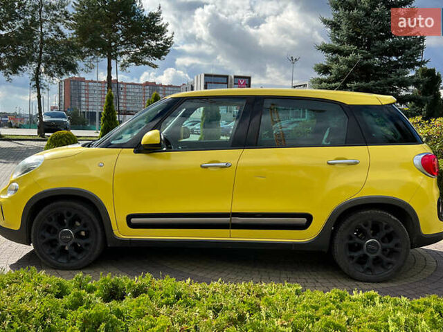 Фиат 500L 2016 в Львове на Automoto.ua Желтый Фиат 500L, объемом двигателя 1.25 л и пробегом 85 тыс. км за 14650 $, фото 3 на Automoto.ua