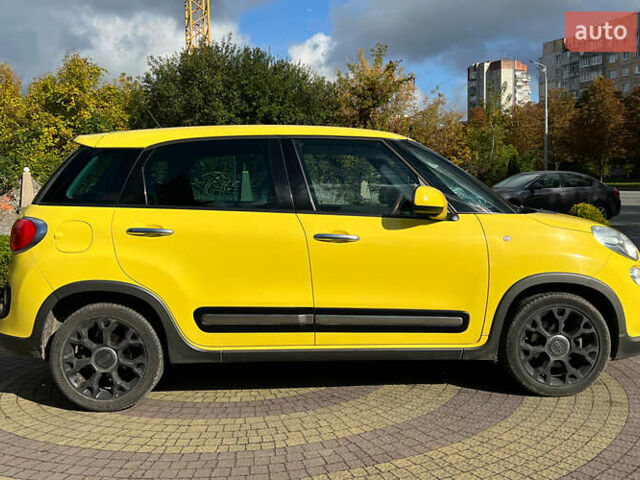 Фиат 500L 2016 в Львове на Automoto.ua Желтый Фиат 500L, объемом двигателя 1.25 л и пробегом 85 тыс. км за 14650 $, фото 7 на Automoto.ua