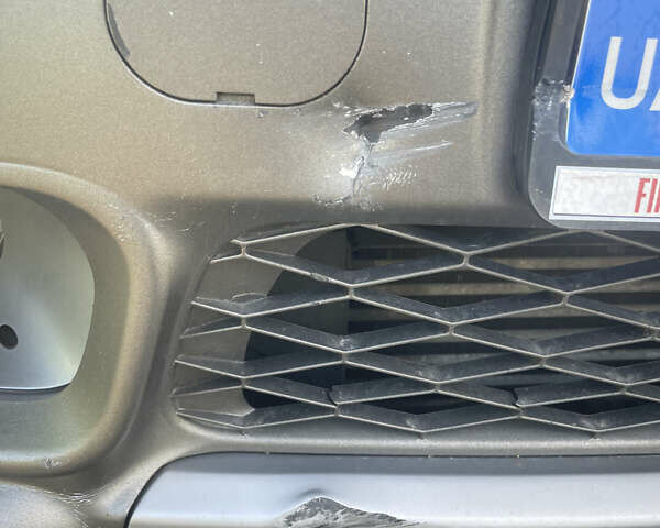 Сірий Фіат 500L, об'ємом двигуна 1.2 л та пробігом 75 тис. км за 9900 $, фото 20 на Automoto.ua