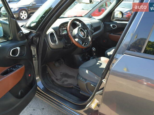 Сірий Фіат 500L, об'ємом двигуна 1.37 л та пробігом 215 тис. км за 7900 $, фото 15 на Automoto.ua