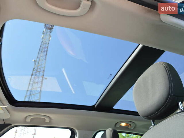 Сірий Фіат 500L, об'ємом двигуна 1.37 л та пробігом 215 тис. км за 7900 $, фото 27 на Automoto.ua