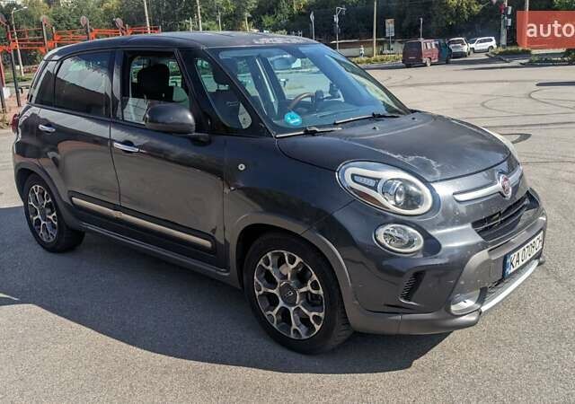 Сірий Фіат 500L, об'ємом двигуна 1.37 л та пробігом 115 тис. км за 8500 $, фото 7 на Automoto.ua