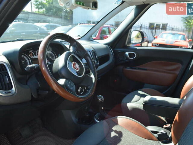 Сірий Фіат 500L, об'ємом двигуна 1.37 л та пробігом 215 тис. км за 7900 $, фото 16 на Automoto.ua