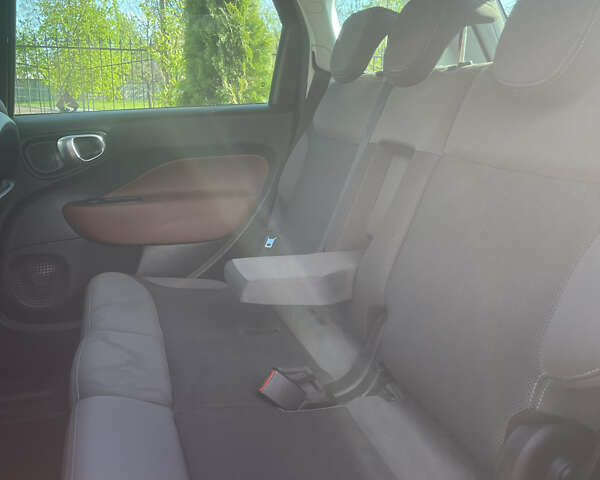 Сірий Фіат 500L, об'ємом двигуна 1.2 л та пробігом 75 тис. км за 9900 $, фото 13 на Automoto.ua