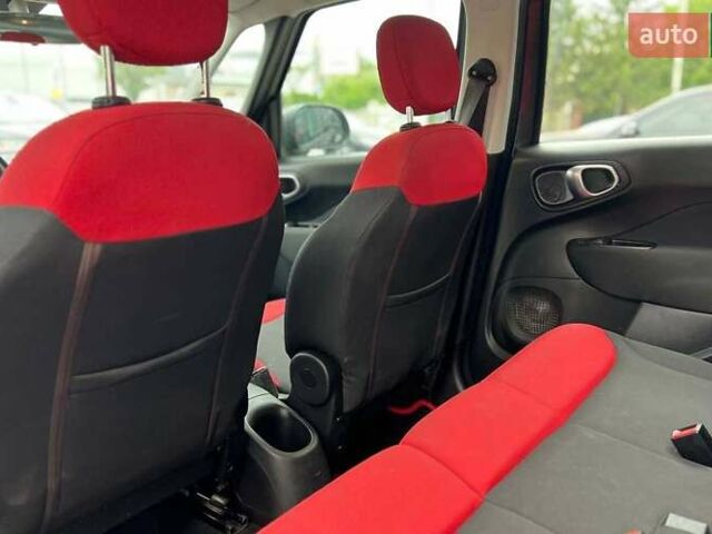 Серый Фиат 500L, объемом двигателя 1.37 л и пробегом 162 тыс. км за 8700 $, фото 20 на Automoto.ua