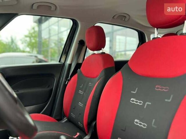 Серый Фиат 500L, объемом двигателя 1.37 л и пробегом 162 тыс. км за 8700 $, фото 10 на Automoto.ua