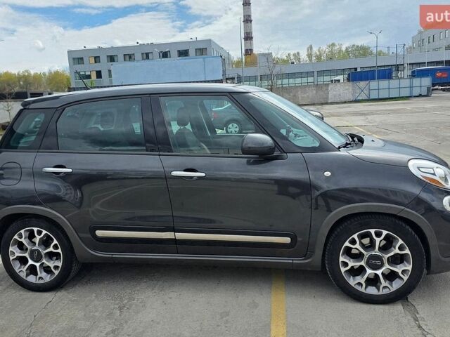 Серый Фиат 500L, объемом двигателя 1.37 л и пробегом 91 тыс. км за 8000 $, фото 3 на Automoto.ua