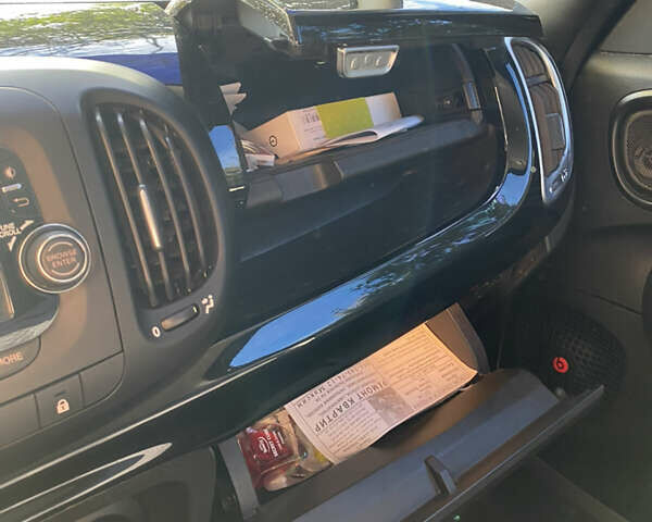 Синий Фиат 500L, объемом двигателя 1.37 л и пробегом 179 тыс. км за 7600 $, фото 12 на Automoto.ua