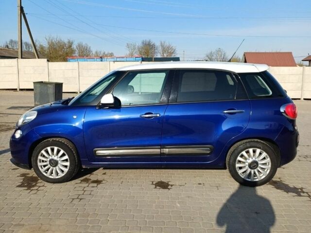 Синий Фиат 500L, объемом двигателя 1.25 л и пробегом 127 тыс. км за 9900 $, фото 4 на Automoto.ua