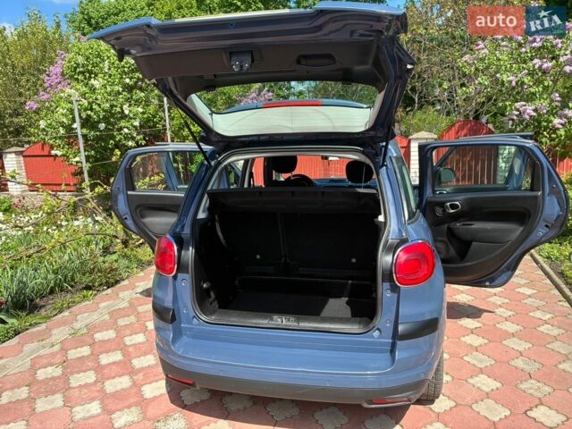 Синій Фіат 500L, об'ємом двигуна 1.25 л та пробігом 188 тис. км за 9000 $, фото 23 на Automoto.ua