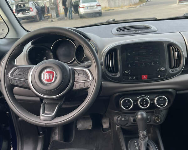 Синій Фіат 500L, об'ємом двигуна 1.4 л та пробігом 71 тис. км за 10500 $, фото 11 на Automoto.ua