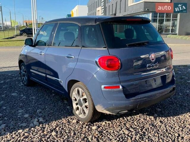 Синий Фиат 500L, объемом двигателя 1.4 л и пробегом 180 тыс. км за 10700 $, фото 7 на Automoto.ua