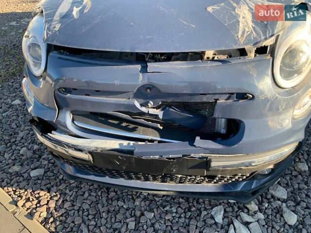 Синий Фиат 500L, объемом двигателя 1.4 л и пробегом 180 тыс. км за 10700 $, фото 4 на Automoto.ua