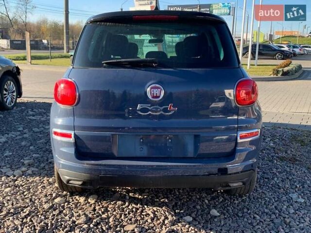 Синий Фиат 500L, объемом двигателя 1.4 л и пробегом 180 тыс. км за 10700 $, фото 2 на Automoto.ua